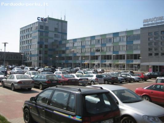 Biuro nuoma: 365 kv.m biuras su baldais išnuomojamas KLC.