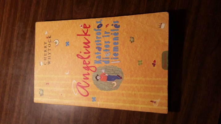 Cherry Whytock "Angeliuke. katastrofos, dietos ir liemeneles