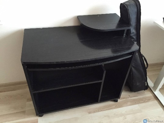 Dovanojam kompiuterio stalą