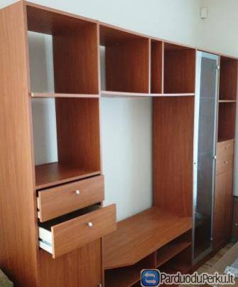 Dovanojame svetainės baldus