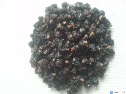 Ekologiški juodi džiovinti serbentai