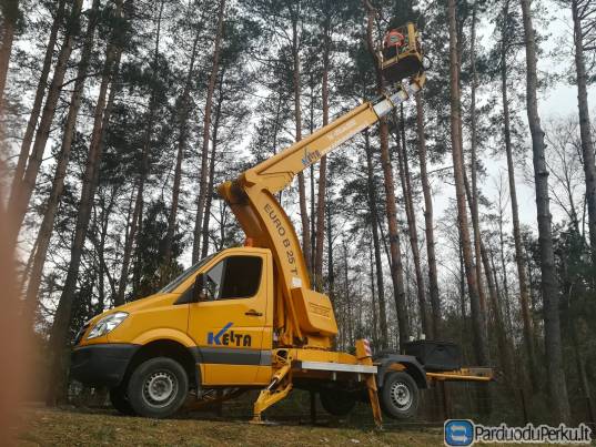 KELTUVO, AUTOBOKŠTELIO NUOMA 25 M KAUNAS