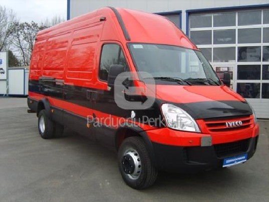 KROVININIŲ MIKROAUTOBUSŲ NUOMA