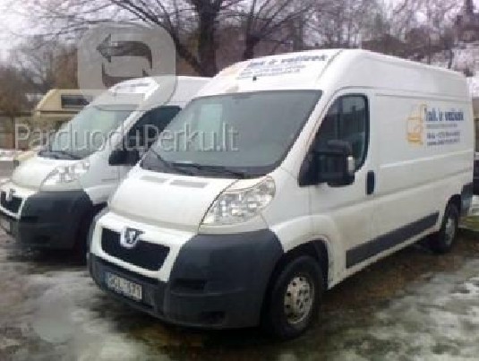 KROVININIO MIKROAUTOBUSO NUOMA