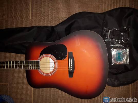 Nauja akustinė gitara