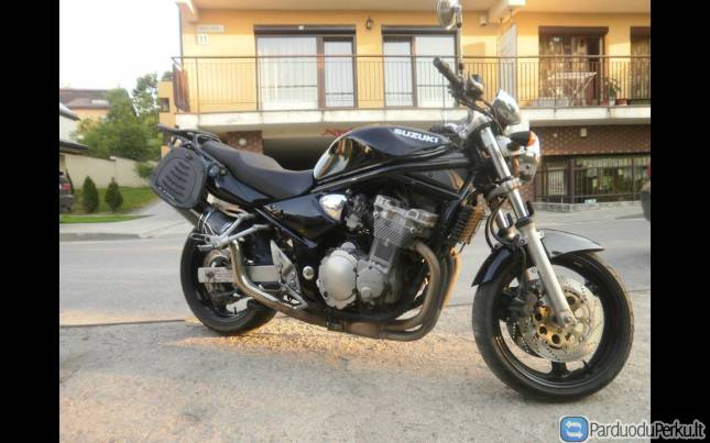 PARDUODAMAS MOTOCIKLAS SUZUKI