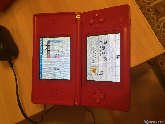 Pigiai parduodamas Nintendo DS + 3 žaidimai