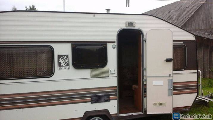 Parduodamas prikabinamas namelis