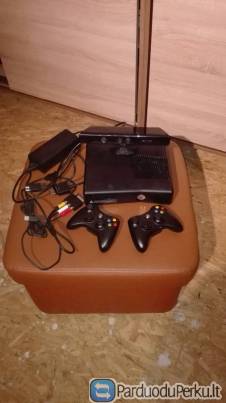 Parduodu xbox 360 slim kinect 250gb du pulteliai