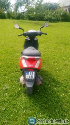 piaggio zip