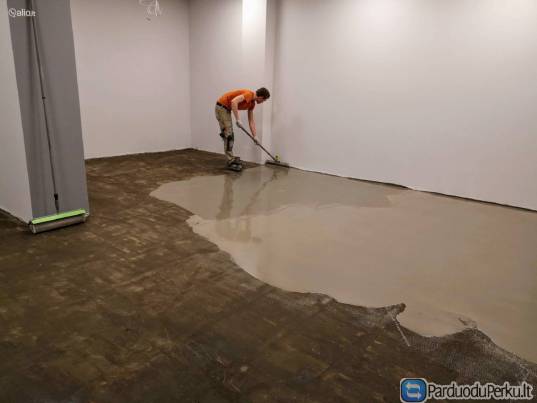 Profesionalus Išlyginamojo sluoksnio pylimas ir šlifavimas