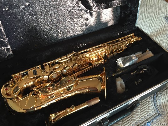 Saksofonas Altas Amati Aas-33