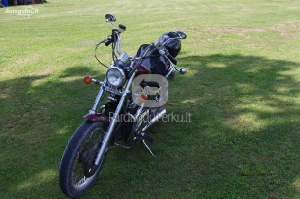 Suzuki intruder vs750