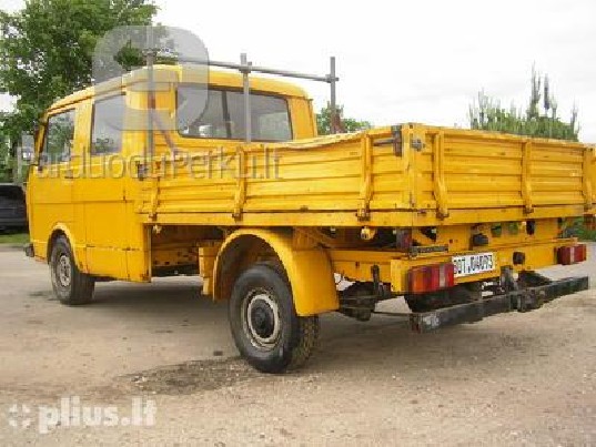 Vairuotojas (B kat.) su nuosavu sunkvežimiuku