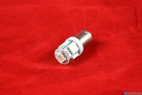 12V 6W raudona LED lemputė