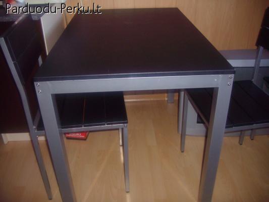 virtuvinis stalas su 4 kedemis