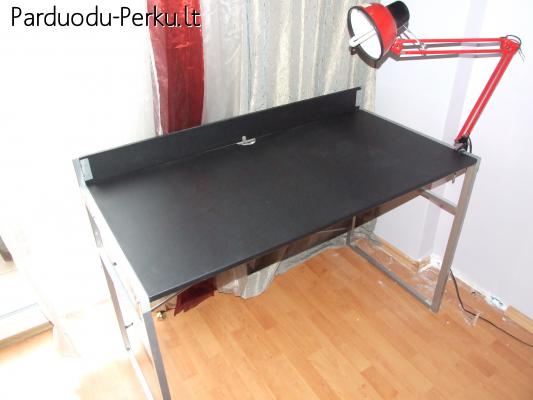 rašomasis stalas