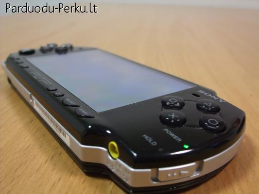 Parduodu Sony PSP 2003