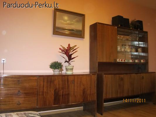 sekcija su komoda