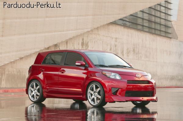 Parduodu Toyota Scion XD , Toyota Yaris dalimis