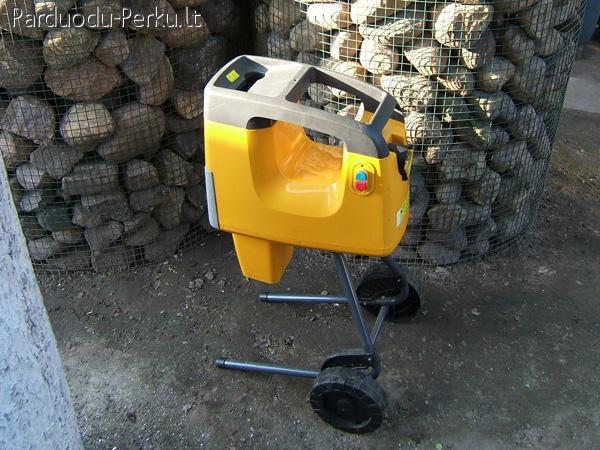 Šakų smulkintuvas "Stiga"