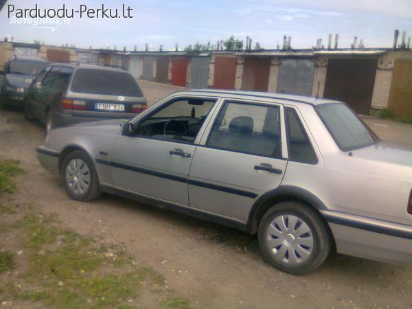 Parduodamas  automobilis VOLVO 460