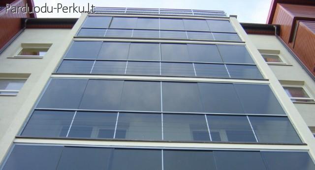 BALKONŲ STIKLINIMAS