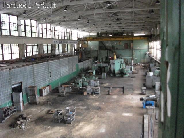 2000 kv.m. gamybos/sandėliavimo patalpos centre