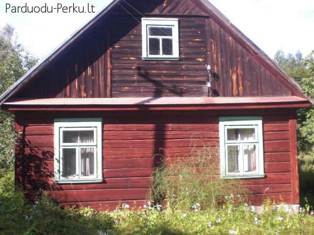 sodyba ant ežero kranto su 48 ha miško Trakų raj.