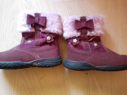 23 dydzio batukai mergaitei