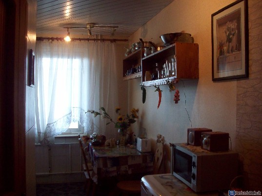 3 KAMBARIU BUTAS SIMONAITYTES G. 45.000 EURU