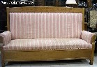 Senoviė raižyta sofa
