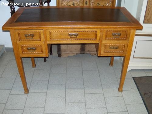 Rašomasis stalas