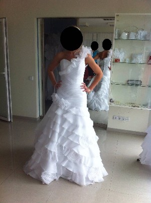 3puikios vestuvines sukneles