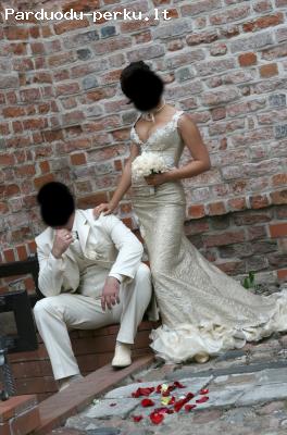 Isnuomoju prabangia vestuvine suknele