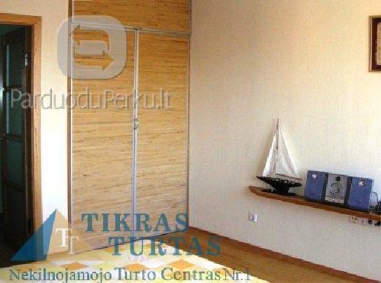 4k.pilnai renovuotame plytiniame name