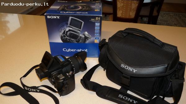 Parduodu Sony skaitmenini fotoaparata
