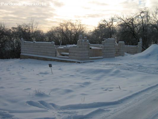 Parduodu nebaigtos statybos nama Kaune