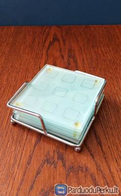 6vnt. stiklinių padėkliukų komplektas metaliniame laikiklyje