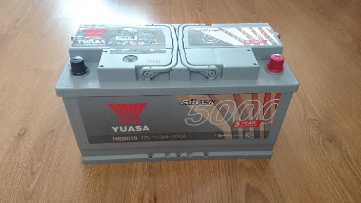 akumuliatorius automobiliui