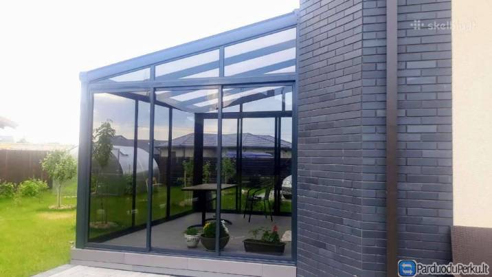 Aliuminio stoginės. Verandų stiklinimas