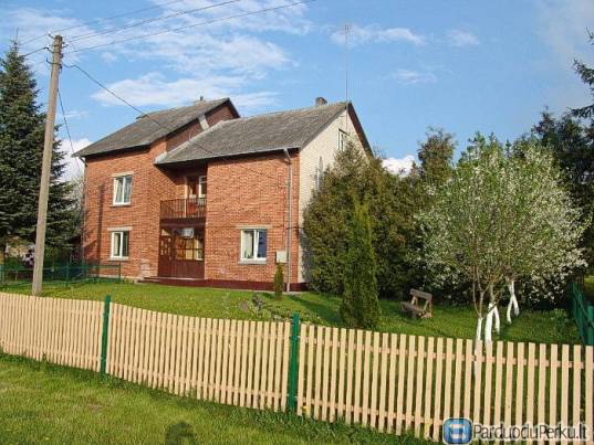 Alytaus rajone parduodama dviejų aukštų namo dalis