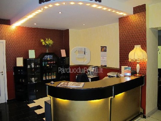 Apsilankykite „Viešbutyje Vaivorykštė“