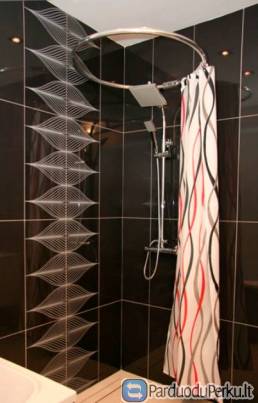 Apvalus, dušo karnizas