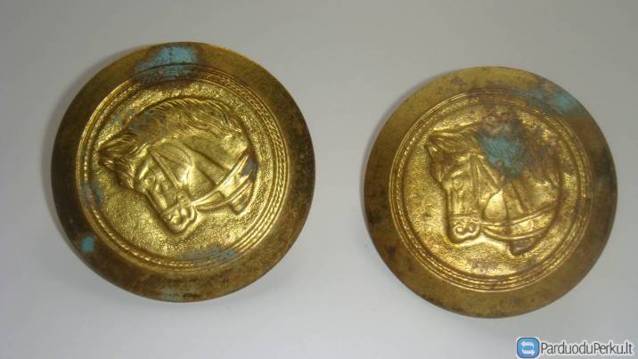 Arklio kamanų papuošimai.