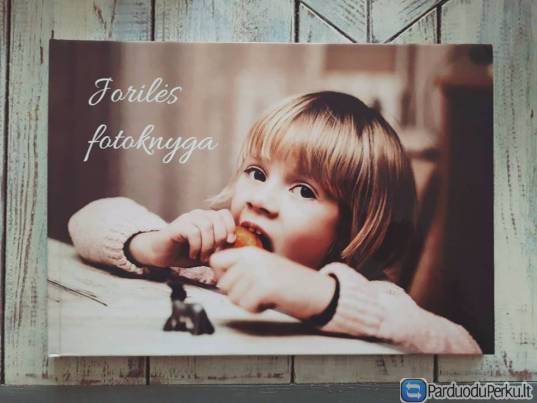 ASMENINĖS FOTOKNYGOS ĮVAIRIOMS PROGOMS