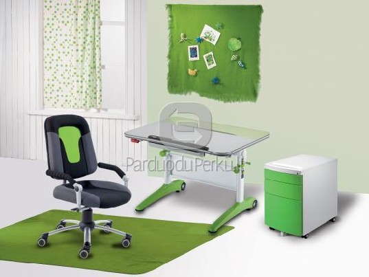 Augantys rašomieji stalai