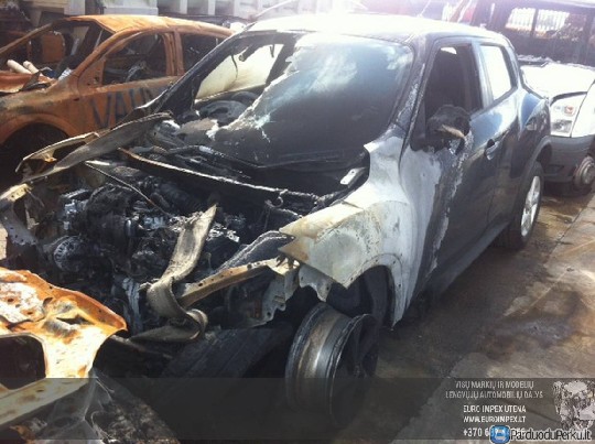 Automobilis ardomas dalimis Nissan Juke, F15 2010.06 --> 1.6