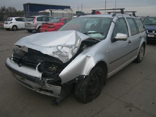 AUTOMOBILIU DALYS - VOLKSWAGEN GOLF, IV 1997.08 - 2003.10 2.