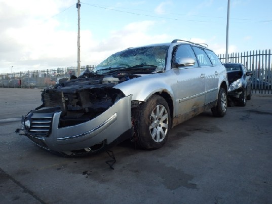 AUTOMOBILIU DALYS - VOLKSWAGEN PASSAT, B5+ 2000.11 - 2005.05